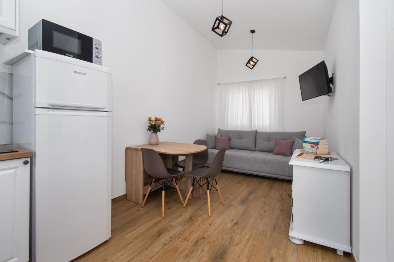 Apartmani Monika Žaborić Eksteriør billede