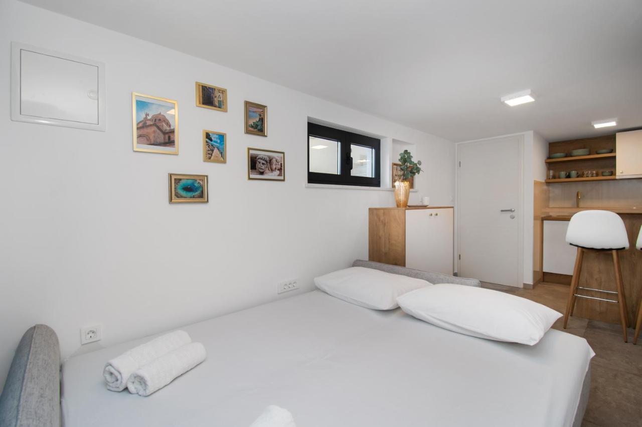 Apartmani Monika Žaborić Eksteriør billede