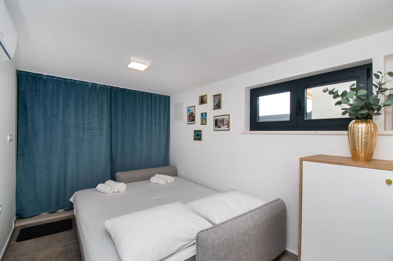 Apartmani Monika Žaborić Eksteriør billede